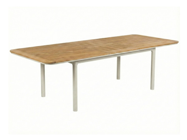 Royal Garden Kemo Tisch im ausgezogenen Zustand.